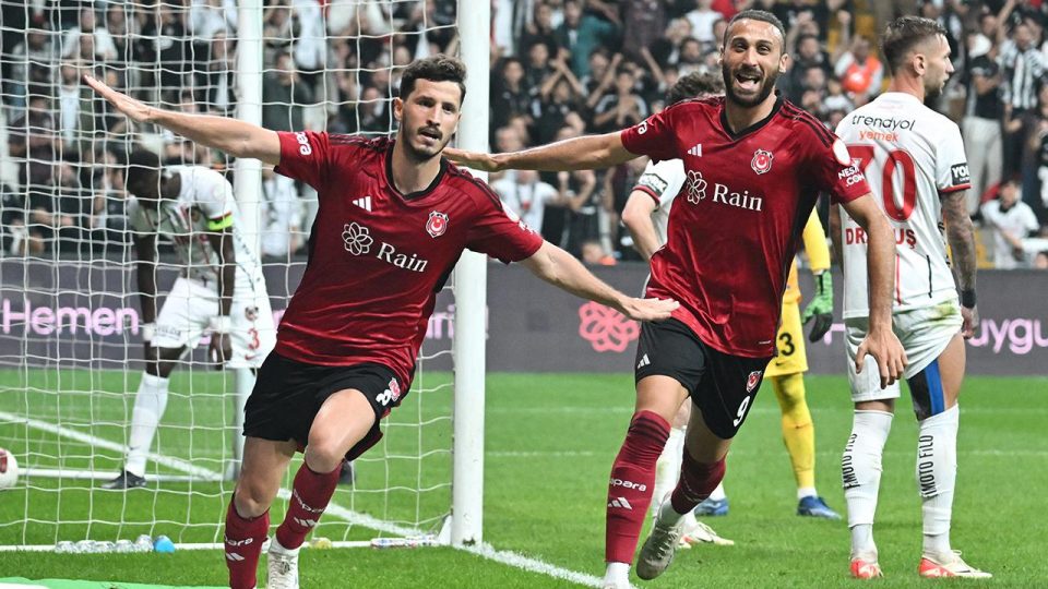 Beşiktaş Salih Uçan’ın skor katkısı verdiği maçlarda yenilmiyor