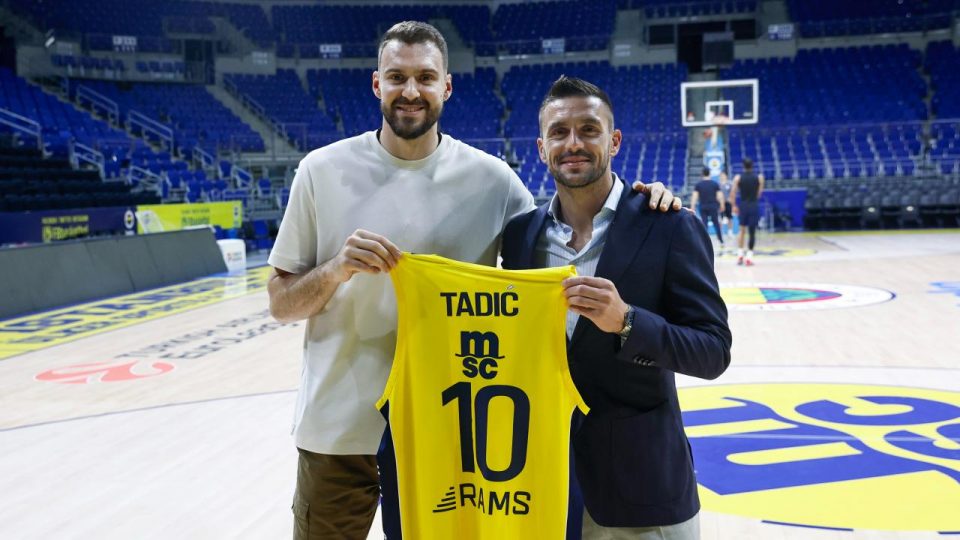 Fenerbahçe’nin Sırp sporcuları Tadic ile Guduric bir araya geldi