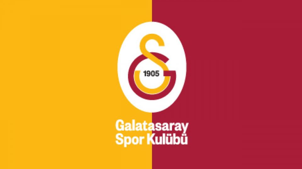 Galatasaray’ın milli stoperi Abdülkerim Bardakcı baba oldu